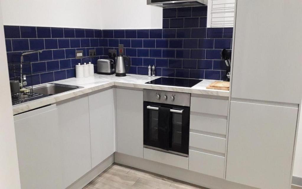 Doncaster Central Danum House Apartment Bagian luar foto