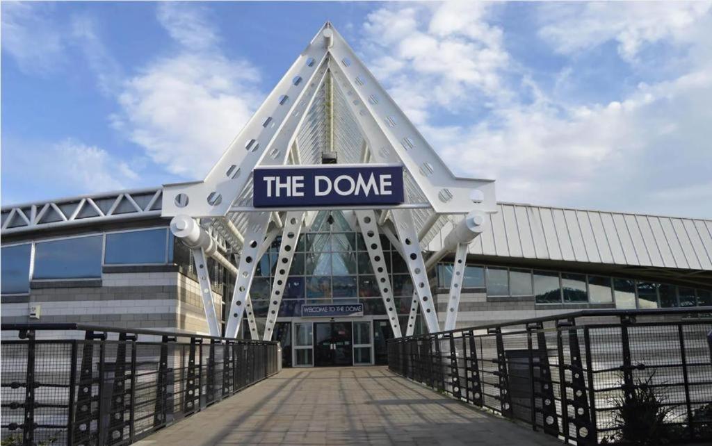 Doncaster Central Danum House Apartment Bagian luar foto